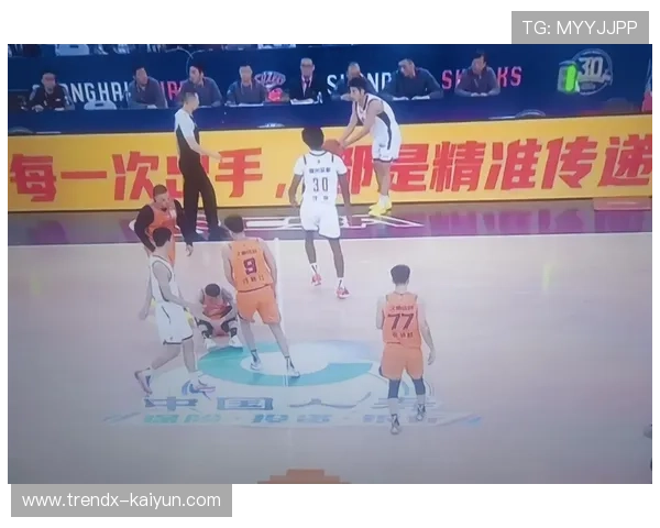 上海久事对阵浙江稠州：攻防效率联盟前三对决
